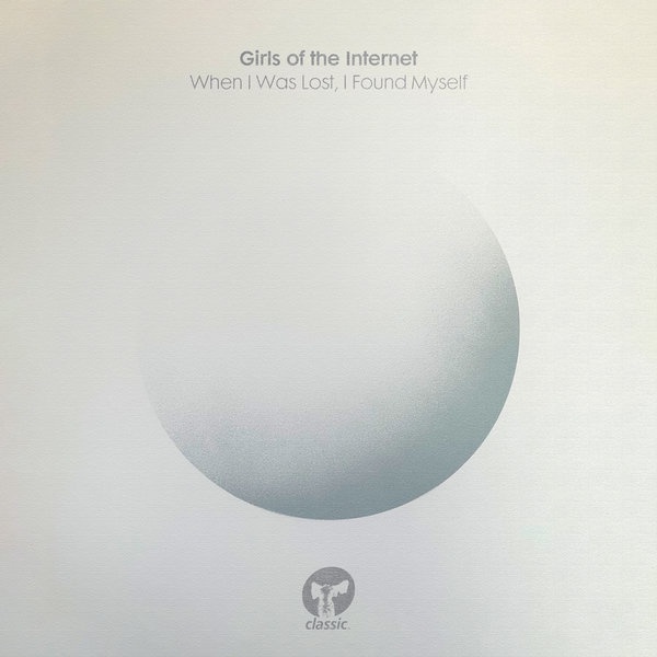 Girls Of The Internet, Ruti